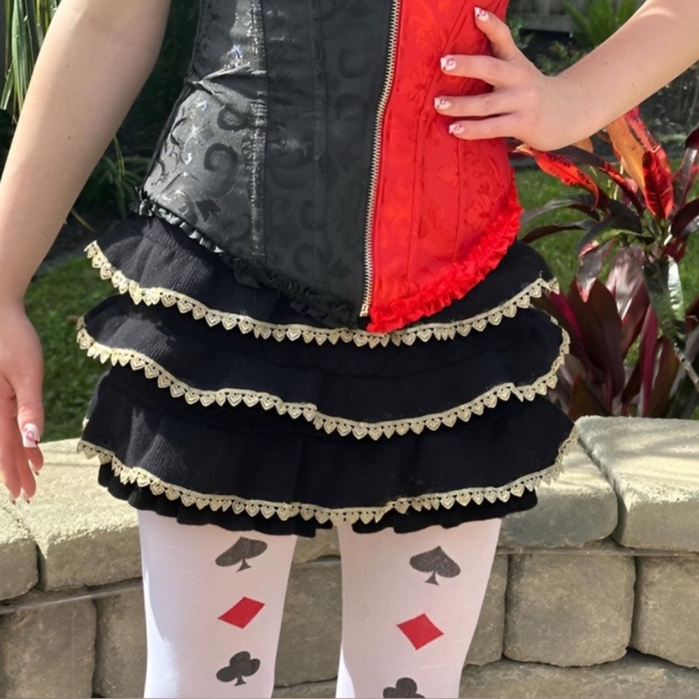 Hand DIY Queen Of Hearts Skirt / Shorts